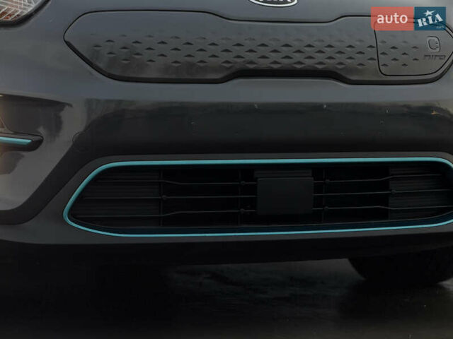 Серый Киа Niro, объемом двигателя 0 л и пробегом 164 тыс. км за 17550 $, фото 27 на Automoto.ua