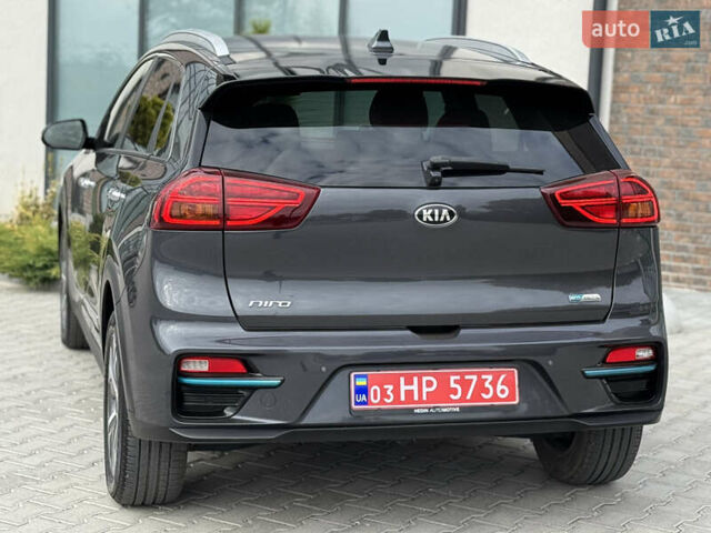 Серый Киа Niro, объемом двигателя 0 л и пробегом 139 тыс. км за 18900 $, фото 34 на Automoto.ua