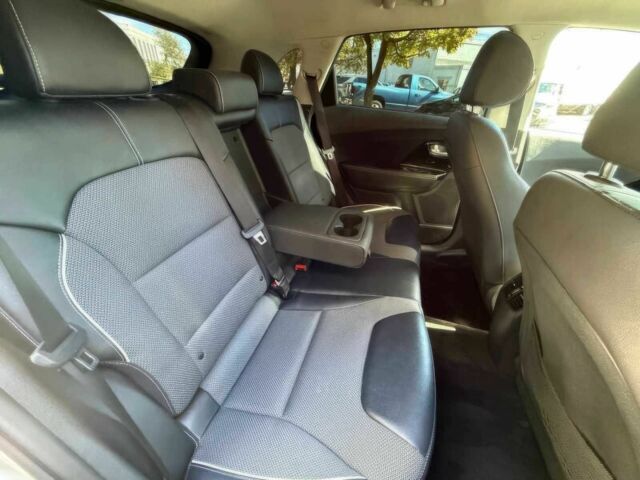 Сірий Кіа Niro, об'ємом двигуна 0 л та пробігом 40 тис. км за 7100 $, фото 10 на Automoto.ua