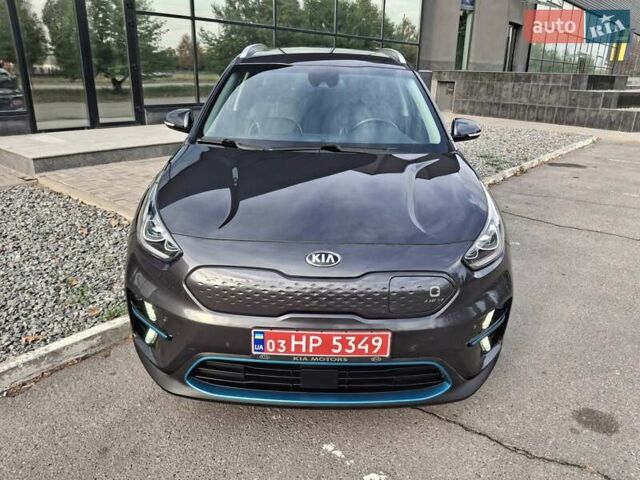 Сірий Кіа Niro, об'ємом двигуна 0 л та пробігом 126 тис. км за 20900 $, фото 5 на Automoto.ua