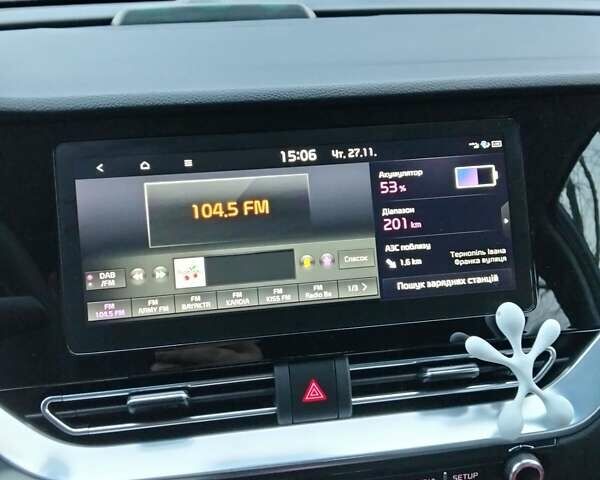 Серый Киа Niro, объемом двигателя 0 л и пробегом 85 тыс. км за 18750 $, фото 30 на Automoto.ua