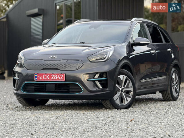 Киа Niro 2020 в Дрогобыче на Automoto.ua Серый Киа Niro, объемом двигателя 0 л и пробегом 140 тыс. км за 19299 $, фото 1 на Automoto.ua