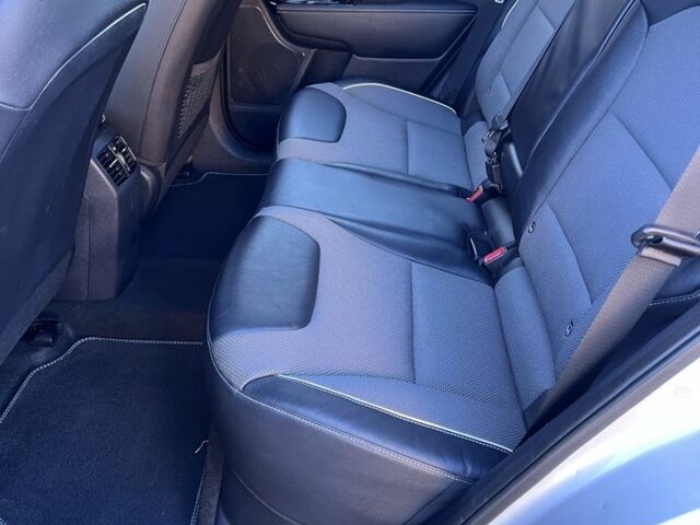 Сірий Кіа Niro, об'ємом двигуна 0 л та пробігом 89 тис. км за 437 $, фото 17 на Automoto.ua