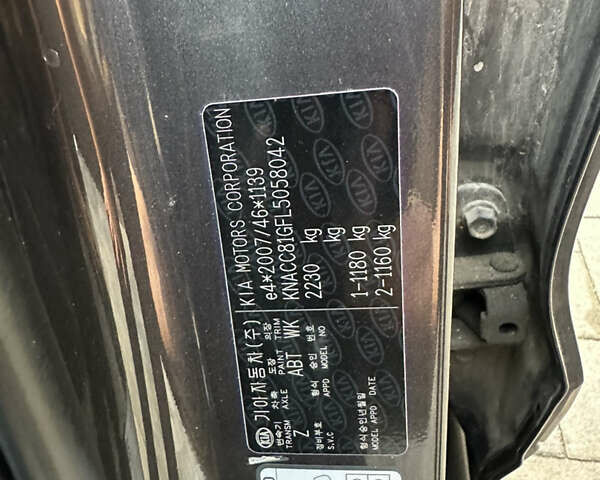 Киа Niro 2020 в Луцке на Automoto.ua Серый Киа Niro, объемом двигателя 0 л и пробегом 130 тыс. км за 19900 $, фото 26 на Automoto.ua