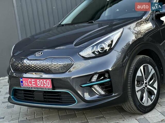 Киа Niro 2020 в Ивано-Франковске на Automoto.ua Серый Киа Niro, объемом двигателя 0 л и пробегом 88 тыс. км за 18500 $, фото 39 на Automoto.ua