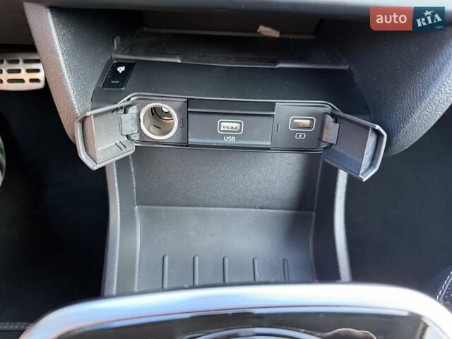 Серый Киа Niro, объемом двигателя 0 л и пробегом 57 тыс. км за 23299 $, фото 30 на Automoto.ua