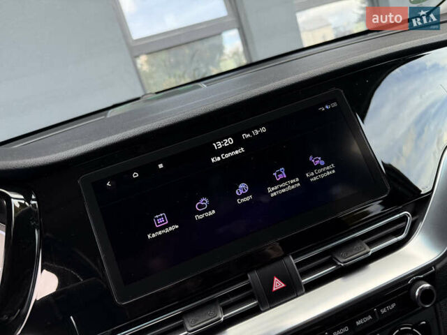 Сірий Кіа Niro, об'ємом двигуна 0 л та пробігом 70 тис. км за 19999 $, фото 74 на Automoto.ua