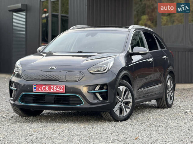 Киа Niro 2020 в Дрогобыче на Automoto.ua Серый Киа Niro, объемом двигателя 0 л и пробегом 140 тыс. км за 19299 $, фото 7 на Automoto.ua