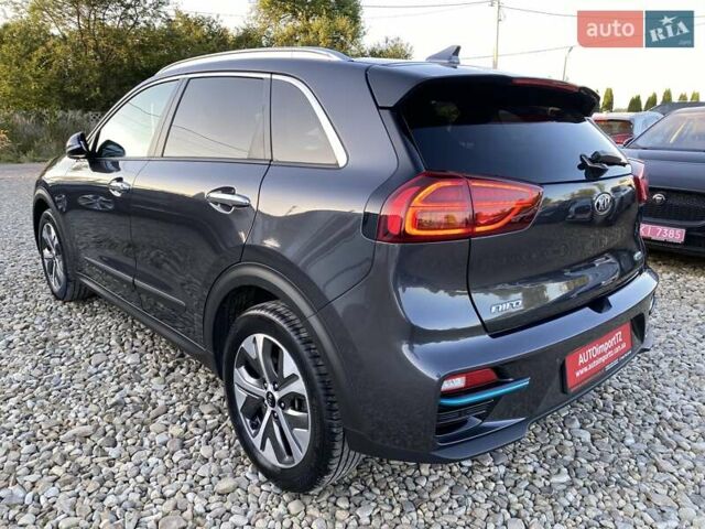 Киа Niro 2020 в Львове на Automoto.ua Серый Киа Niro, объемом двигателя 0 л и пробегом 107 тыс. км за 20950 $, фото 15 на Automoto.ua