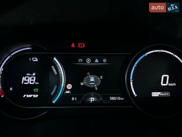 Сірий Кіа Niro, об'ємом двигуна 0 л та пробігом 58 тис. км за 23400 $, фото 49 на Automoto.ua