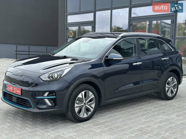 Серый Киа Niro, объемом двигателя 0 л и пробегом 128 тыс. км за 19400 $, фото 16 на Automoto.ua