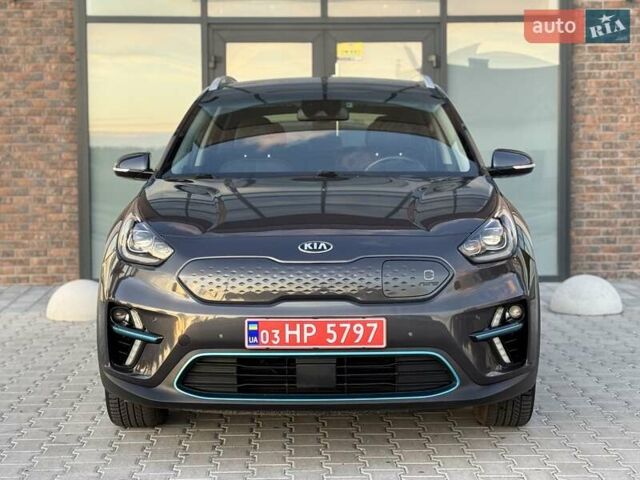 Сірий Кіа Niro, об'ємом двигуна 0 л та пробігом 135 тис. км за 17500 $, фото 9 на Automoto.ua