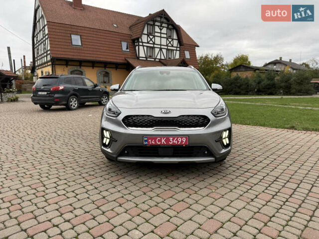 Киа Niro 2020 в Калуше на Automoto.ua Серый Киа Niro, объемом двигателя 1.58 л и пробегом 102 тыс. км за 19600 $, фото 7 на Automoto.ua
