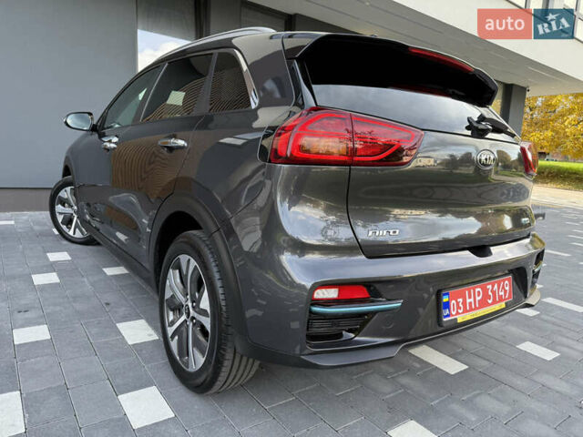Сірий Кіа Niro, об'ємом двигуна 0 л та пробігом 70 тис. км за 19999 $, фото 25 на Automoto.ua