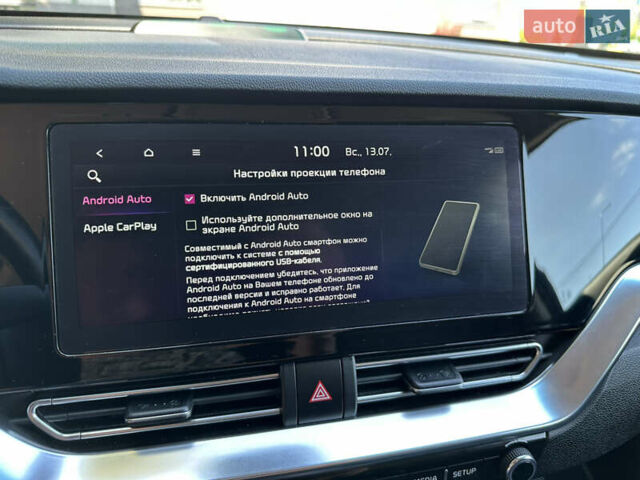 Сірий Кіа Niro, об'ємом двигуна 0 л та пробігом 143 тис. км за 17900 $, фото 53 на Automoto.ua