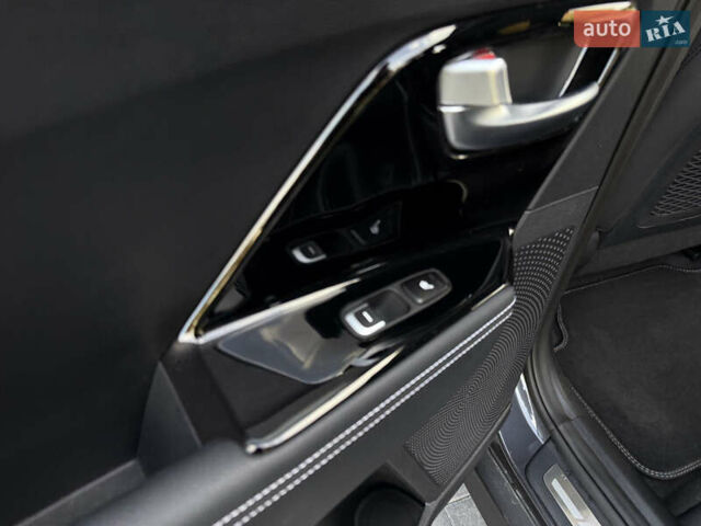 Сірий Кіа Niro, об'ємом двигуна 0 л та пробігом 70 тис. км за 19999 $, фото 57 на Automoto.ua