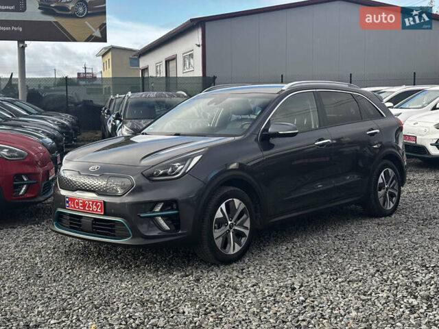 Серый Киа Niro, объемом двигателя 0 л и пробегом 112 тыс. км за 20800 $, фото 6 на Automoto.ua