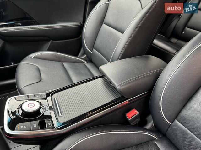 Сірий Кіа Niro, об'ємом двигуна 0 л та пробігом 118 тис. км за 19300 $, фото 70 на Automoto.ua