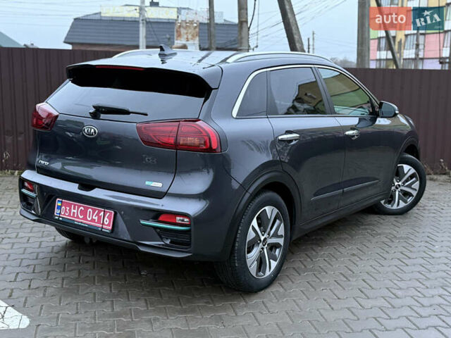 Серый Киа Niro, объемом двигателя 0 л и пробегом 159 тыс. км за 19800 $, фото 5 на Automoto.ua