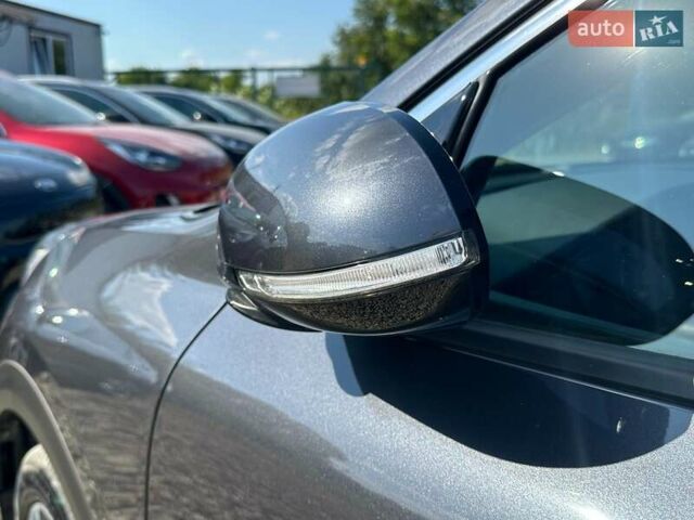 Сірий Кіа Niro, об'ємом двигуна 0 л та пробігом 76 тис. км за 21700 $, фото 17 на Automoto.ua