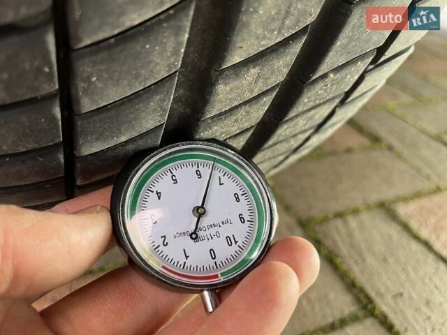 Серый Киа Niro, объемом двигателя 0 л и пробегом 72 тыс. км за 19750 $, фото 71 на Automoto.ua