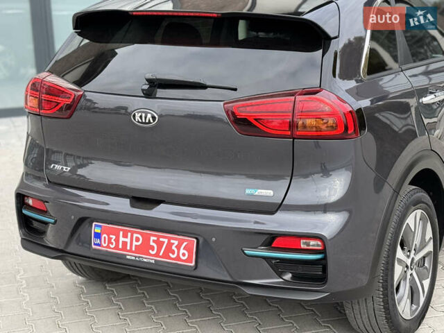 Серый Киа Niro, объемом двигателя 0 л и пробегом 139 тыс. км за 18900 $, фото 28 на Automoto.ua