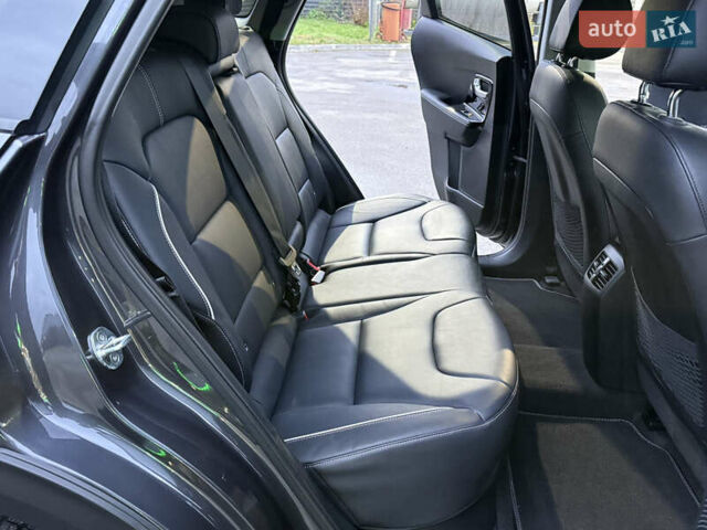 Серый Киа Niro, объемом двигателя 0 л и пробегом 165 тыс. км за 18000 $, фото 74 на Automoto.ua