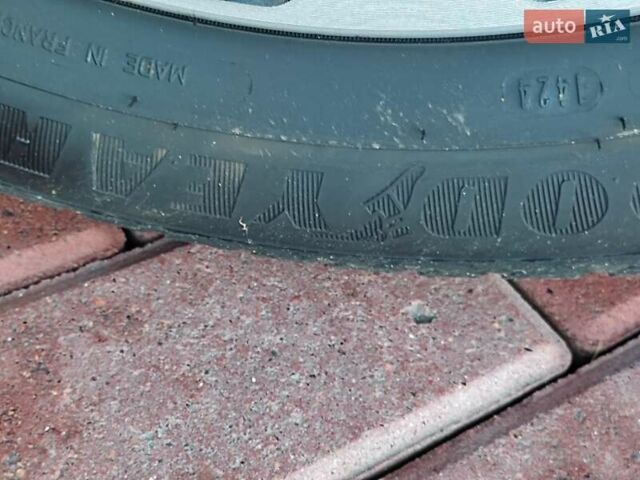 Киа Niro 2020 в Ровно на Automoto.ua Серый Киа Niro, объемом двигателя 0 л и пробегом 125 тыс. км за 19850 $, фото 97 на Automoto.ua