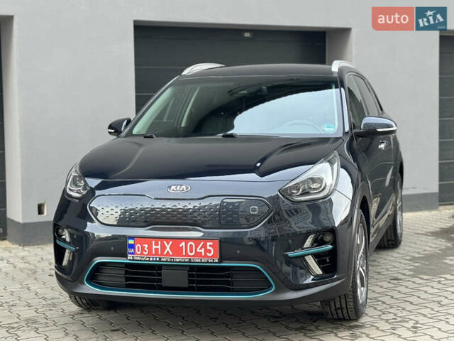 Серый Киа Niro, объемом двигателя 0 л и пробегом 156 тыс. км за 18500 $, фото 36 на Automoto.ua