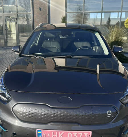 Сірий Кіа Niro, об'ємом двигуна 0 л та пробігом 87 тис. км за 18500 $, фото 1 на Automoto.ua