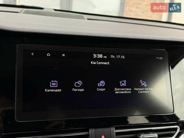 Серый Киа Niro, объемом двигателя 0 л и пробегом 139 тыс. км за 18900 $, фото 84 на Automoto.ua