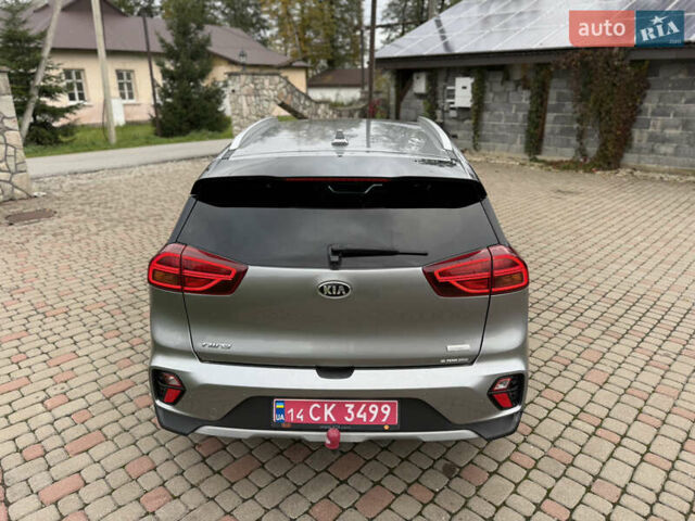 Киа Niro 2020 в Калуше на Automoto.ua Серый Киа Niro, объемом двигателя 1.58 л и пробегом 102 тыс. км за 19600 $, фото 17 на Automoto.ua