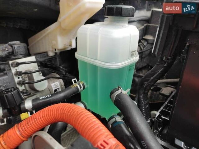 Киа Niro 2020 в Ровно на Automoto.ua Серый Киа Niro, объемом двигателя 0 л и пробегом 125 тыс. км за 19850 $, фото 98 на Automoto.ua