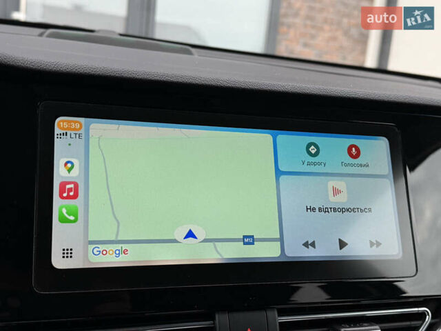 Серый Киа Niro, объемом двигателя 0 л и пробегом 139 тыс. км за 18900 $, фото 87 на Automoto.ua