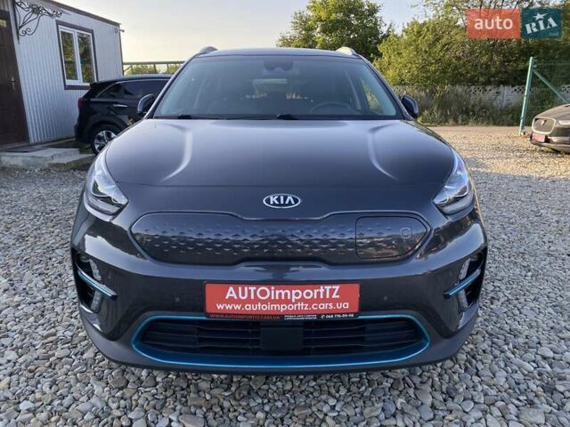 Серый Киа Niro, объемом двигателя 0 л и пробегом 88 тыс. км за 21500 $, фото 18 на Automoto.ua