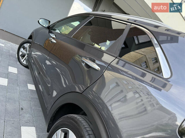 Киа Niro 2020 в Трускавце на Automoto.ua Серый Киа Niro, объемом двигателя 0 л и пробегом 70 тыс. км за 19250 $, фото 31 на Automoto.ua