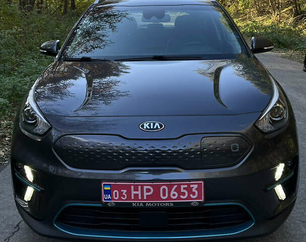 Сірий Кіа Niro, об'ємом двигуна 0 л та пробігом 114 тис. км за 19400 $, фото 6 на Automoto.ua