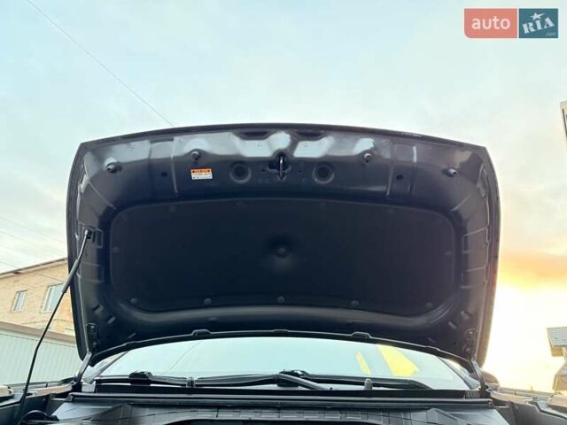 Сірий Кіа Niro, об'ємом двигуна 0 л та пробігом 118 тис. км за 20499 $, фото 100 на Automoto.ua