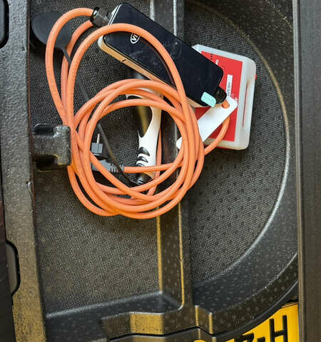 Сірий Кіа Niro, об'ємом двигуна 0 л та пробігом 115 тис. км за 21913 $, фото 22 на Automoto.ua