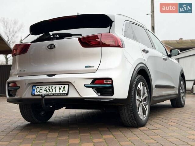 Сірий Кіа Niro, об'ємом двигуна 0 л та пробігом 71 тис. км за 21999 $, фото 13 на Automoto.ua