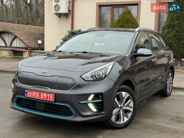 Серый Киа Niro, объемом двигателя 0 л и пробегом 158 тыс. км за 17750 $, фото 5 на Automoto.ua