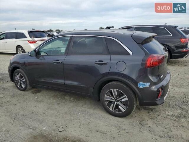 Серый Киа Niro, объемом двигателя 1.6 л и пробегом 57 тыс. км за 3300 $, фото 1 на Automoto.ua