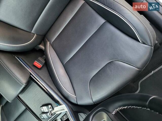 Сірий Кіа Niro, об'ємом двигуна 0 л та пробігом 117 тис. км за 19999 $, фото 9 на Automoto.ua
