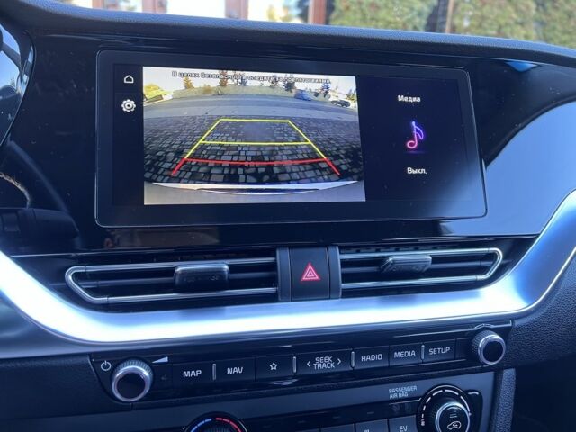 Сірий Кіа Niro, об'ємом двигуна 0 л та пробігом 89 тис. км за 437 $, фото 6 на Automoto.ua