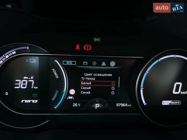 Сірий Кіа Niro, об'ємом двигуна 0 л та пробігом 97 тис. км за 22600 $, фото 32 на Automoto.ua