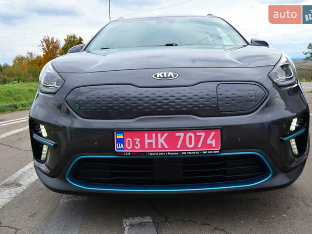 Серый Киа Niro, объемом двигателя 0 л и пробегом 77 тыс. км за 19950 $, фото 17 на Automoto.ua