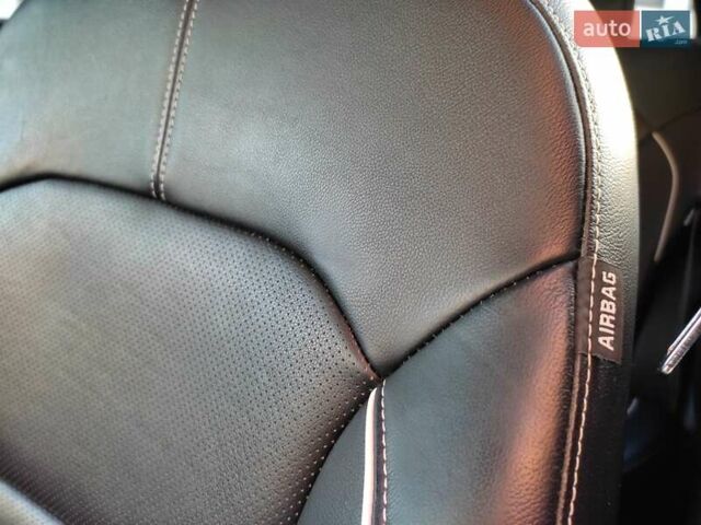 Киа Niro 2020 в Ровно на Automoto.ua Серый Киа Niro, объемом двигателя 0 л и пробегом 125 тыс. км за 19850 $, фото 70 на Automoto.ua