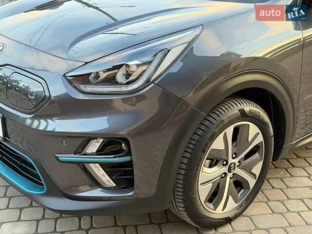 Сірий Кіа Niro, об'ємом двигуна 0 л та пробігом 118 тис. км за 20499 $, фото 21 на Automoto.ua