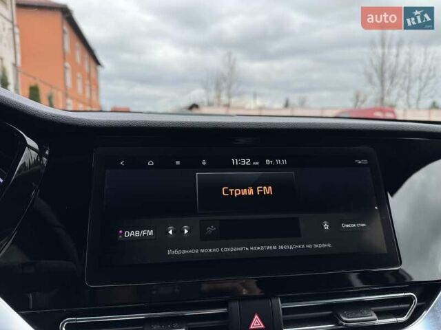 Сірий Кіа Niro, об'ємом двигуна 0 л та пробігом 118 тис. км за 19300 $, фото 92 на Automoto.ua