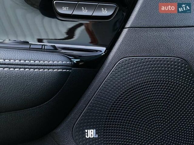 Сірий Кіа Niro, об'ємом двигуна 0 л та пробігом 107 тис. км за 21950 $, фото 38 на Automoto.ua
